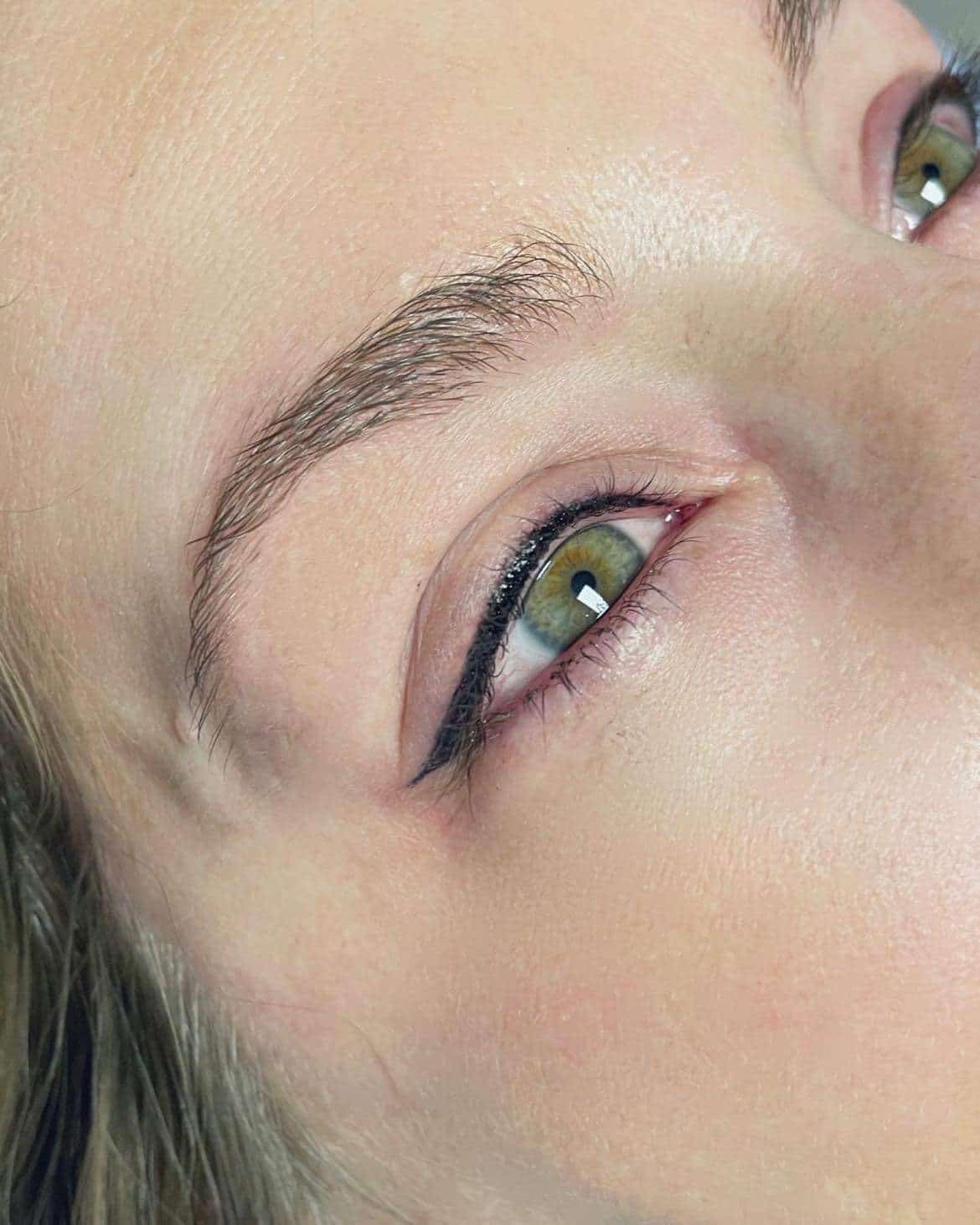 maquillage permanent eye-liner